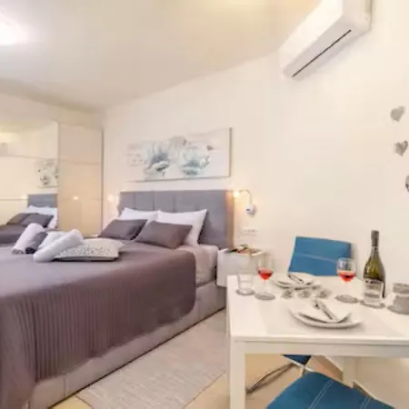 Apartment Evita Premium Studio Fazana