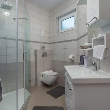 Evita Premium Apartman Fazana