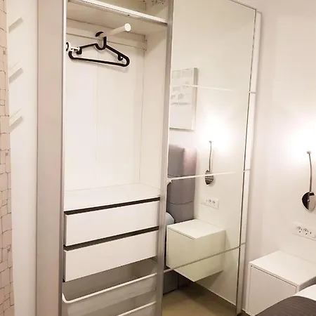 Evita Premium Studio