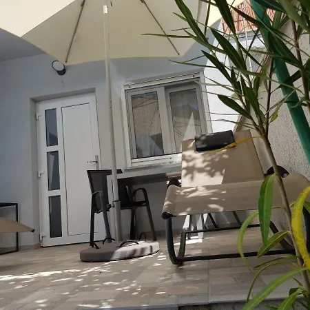 Evita Premium Studio Apartment *