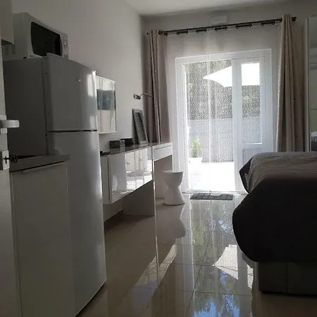 Evita Premium Studio Apartment